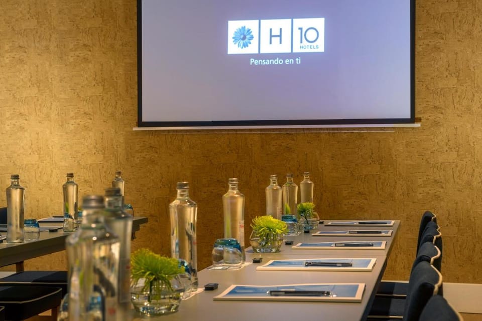 H10 Puerta de Alcala Hotel in Madrid