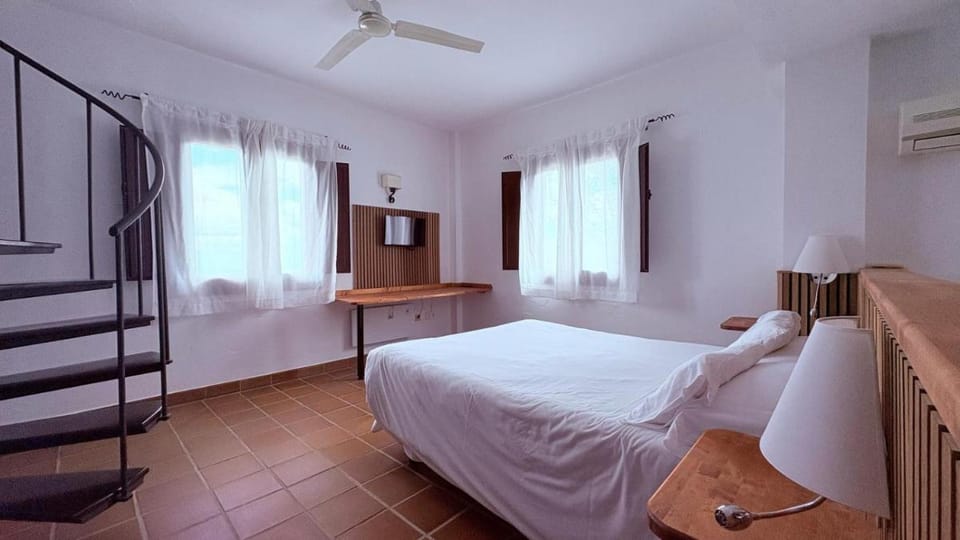 Cerro De Hijar Hotel in Sierra de las Nieves