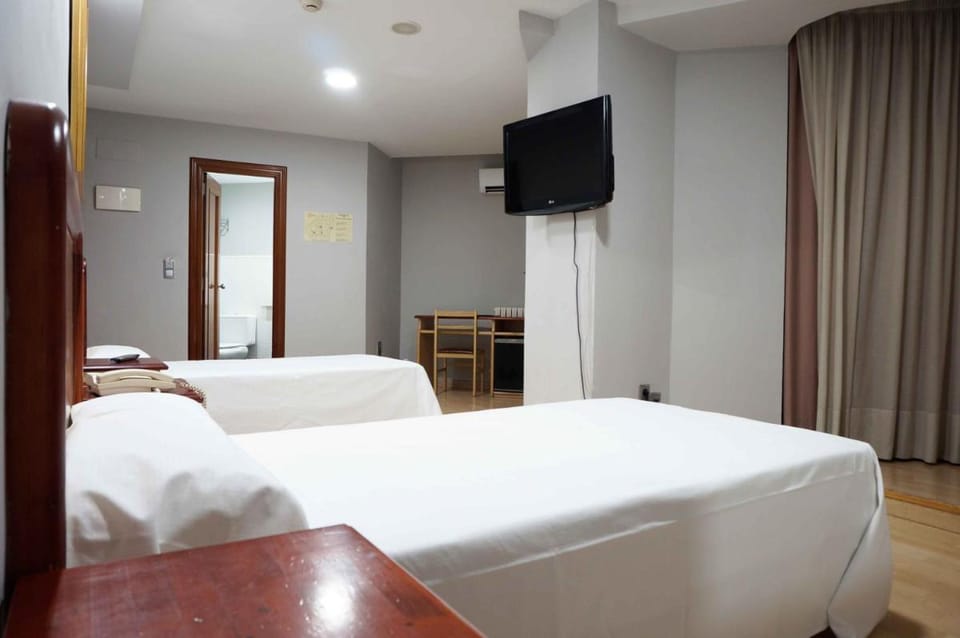 Cesaraugusta Hotel in Zaragoza