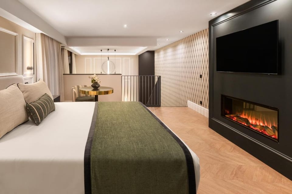 Catalonia Puerta Del Sol Hotel in Centro