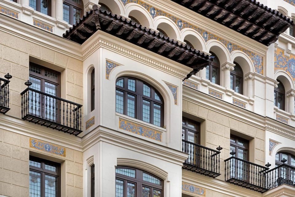 Catalonia Gran Via Hotel in Centro
