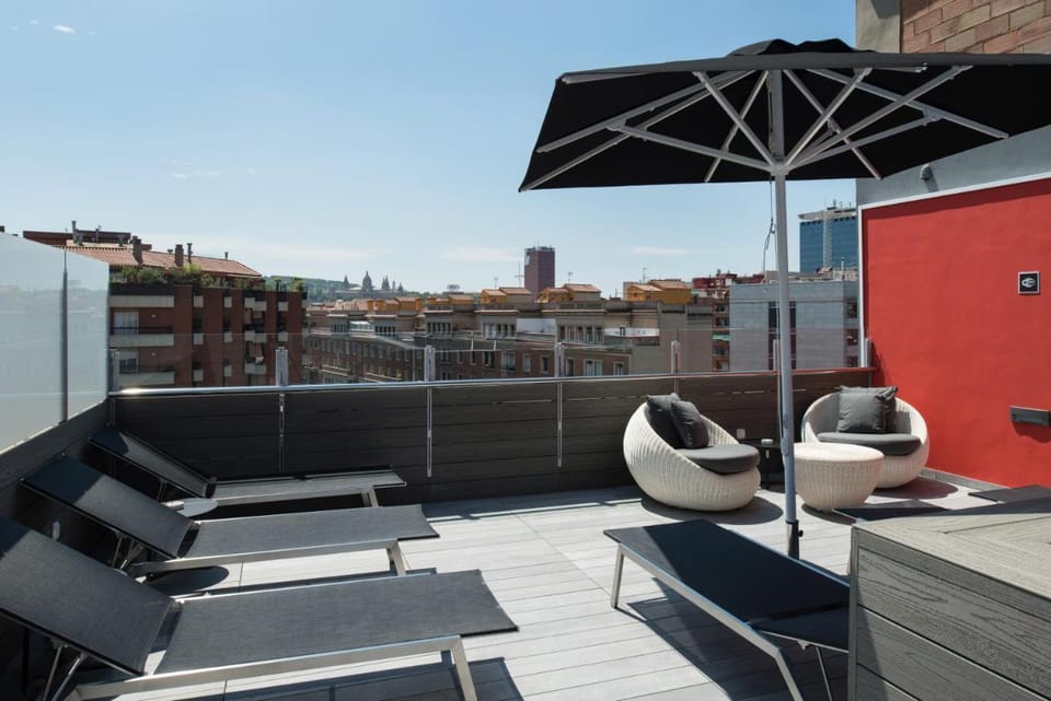 Catalonia Roma Hotel in Barcelona