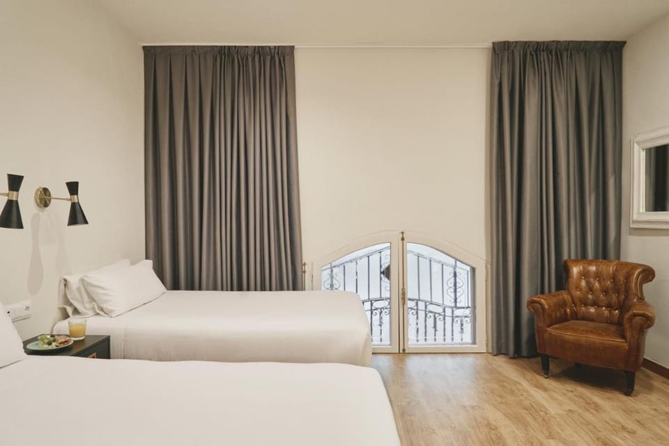 Mesón Castilla Atiram Hotels Hotel in Barcelona