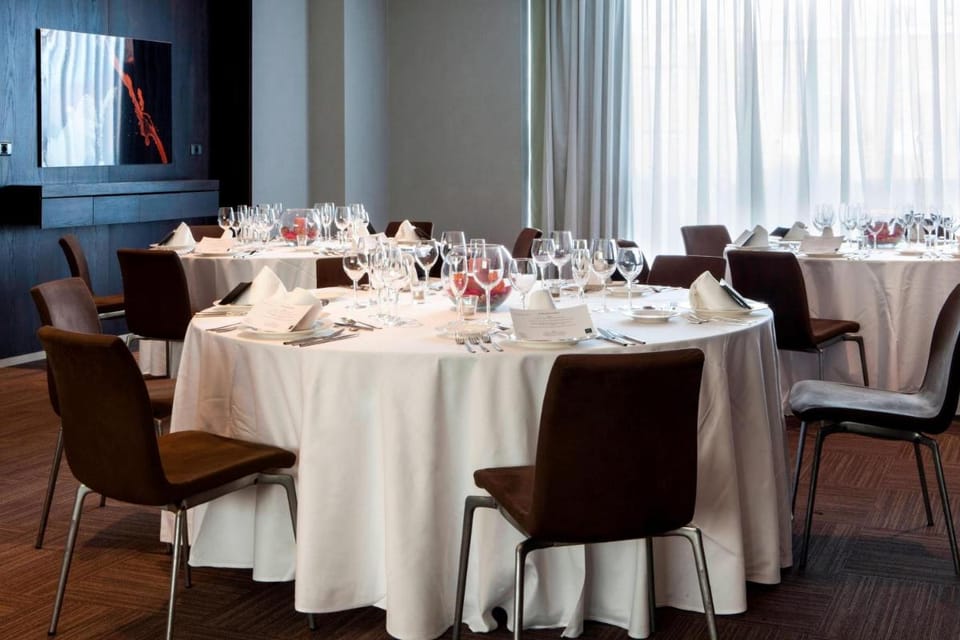 AC Hotel by Marriott Valencia Hotel in Valencia