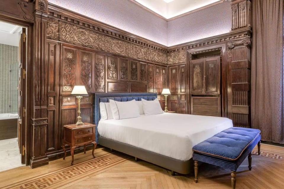 AC Hotel Palacio del Retiro Autograph Collection Hotel in Madrid
