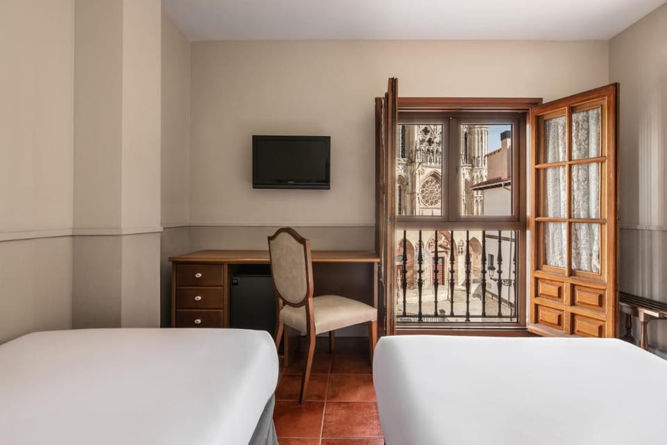Crisol MesÃ³n del Cid Hotel in Burgos