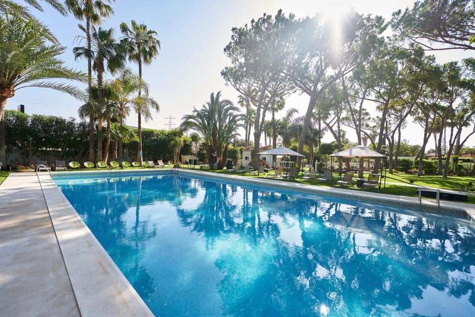 El Oasis Villa Resort Villa in Valencian Community