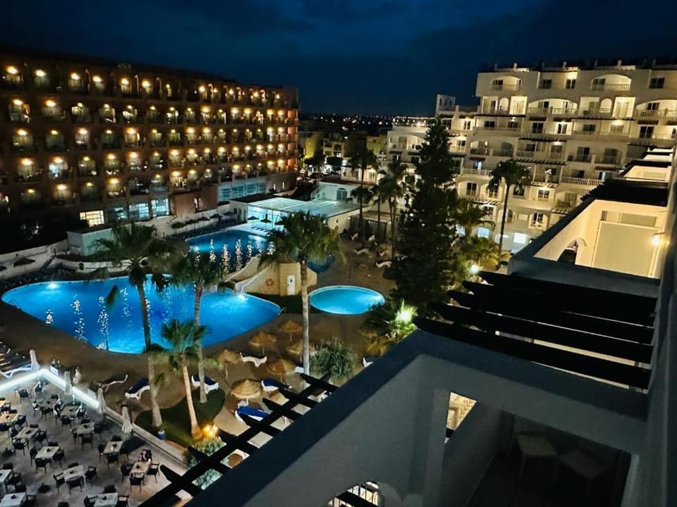 Bahía Serena Apartment hotel in Roquetas de Mar