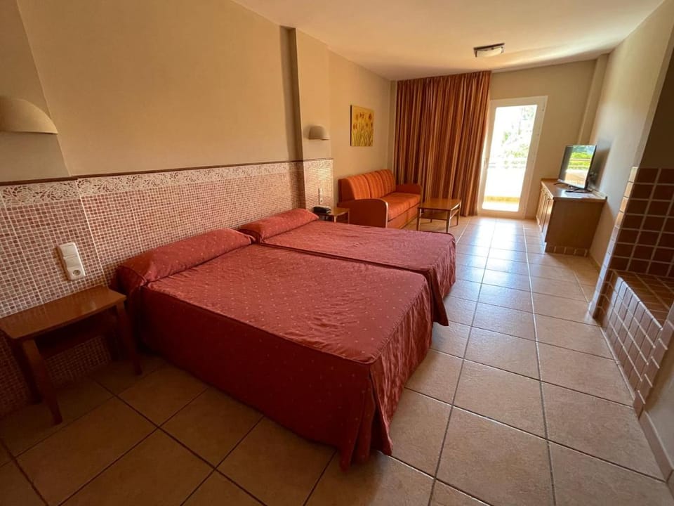 Arena Center Apartment hotel in Roquetas de Mar