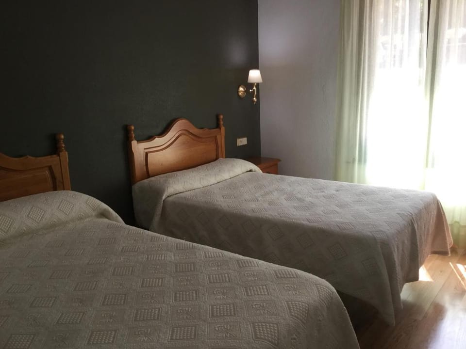 Hotel Cinco Castaños Hotel in Extremadura, Spain