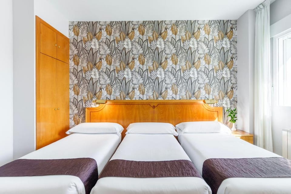 Hotel Rey Arturo Hotel in Castile and León