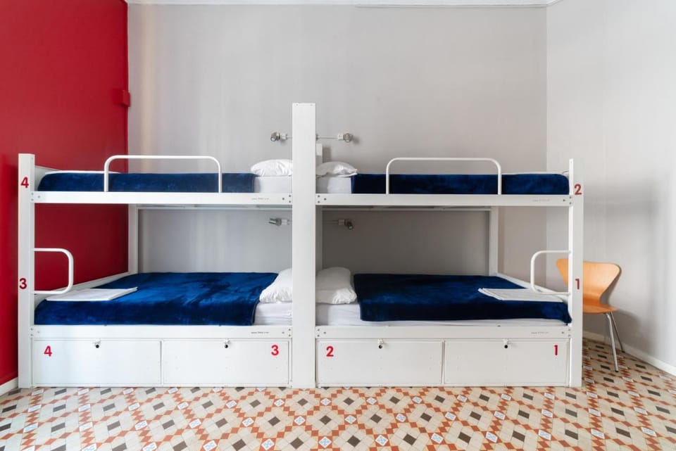 Red Nest Hostel Hostel in Valencia