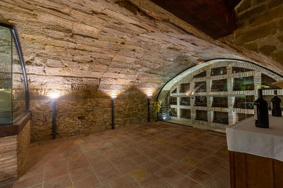 Palacio de Pujadas by MIJ Hotel in La Rioja