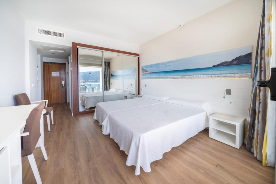 Seramar Hotel Comodoro Playa Hotel in Serra de Tramuntana
