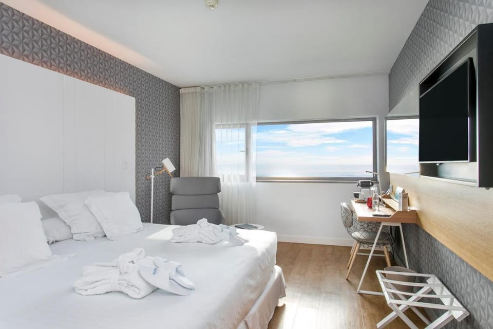Barcelo Atenea Mar Adults Only Hotel in Barcelona