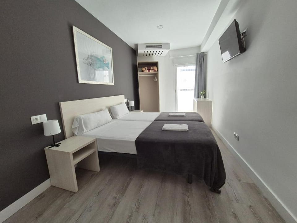 Blu Hostal Diana Bed and Breakfast in Raiguer