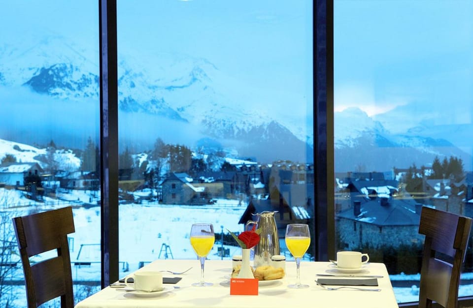 HG Alto Aragón Hotel in Formigal