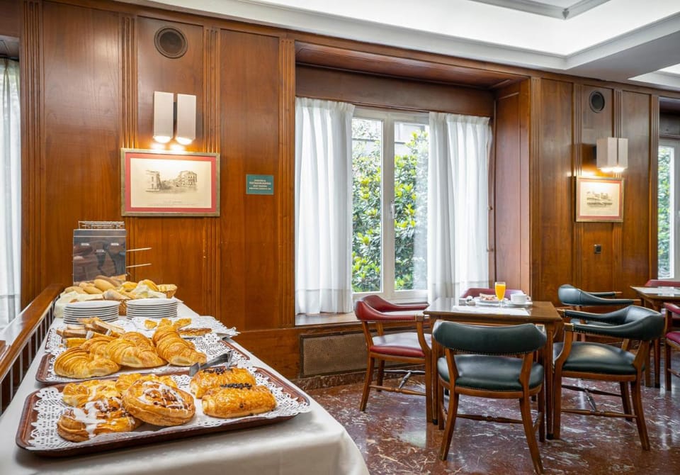 Hotel Hernán Cortés Hotel in Gijón