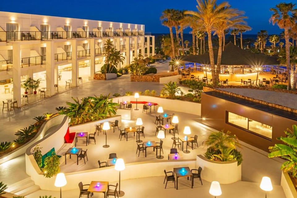 Hotel Cabogata Jardín Hotel in Retamar