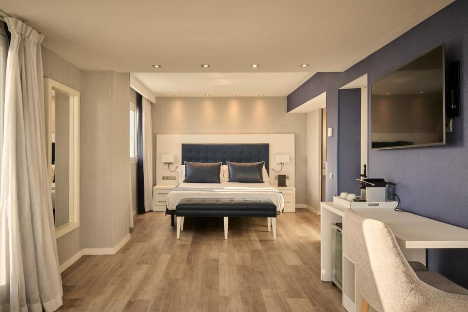 Catalonia del Mar - Adults Only Hotel in Llevant