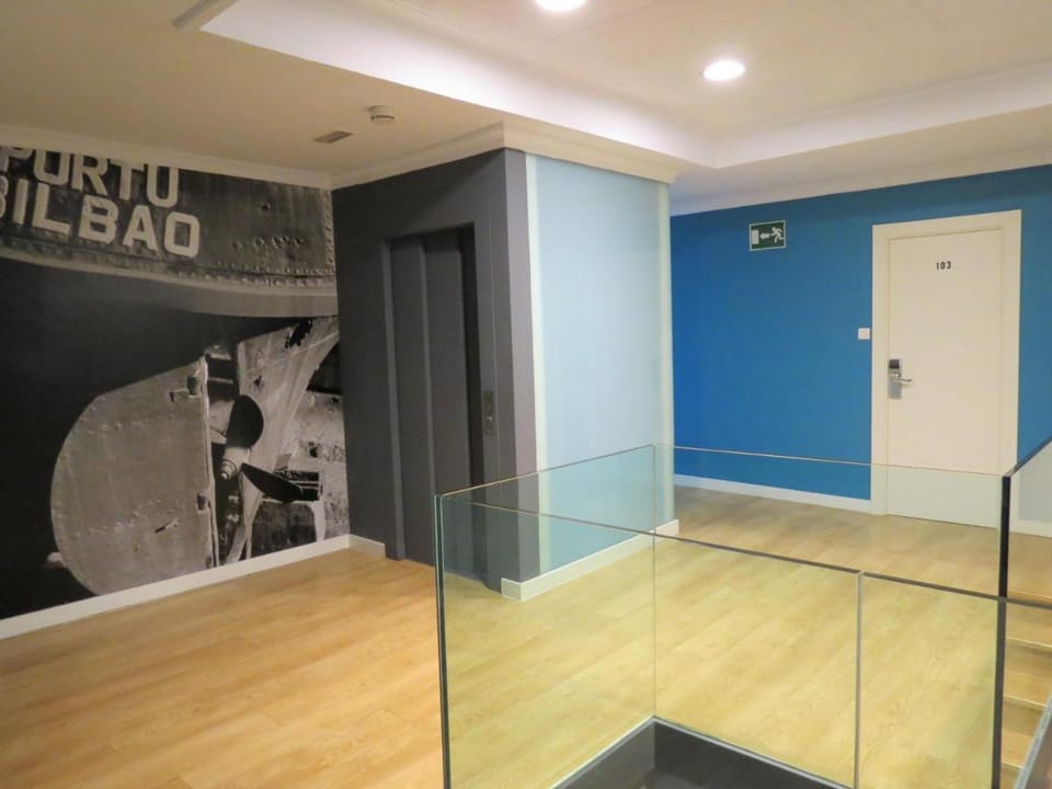 Pensión Don Claudio Bed and Breakfast in Barakaldo