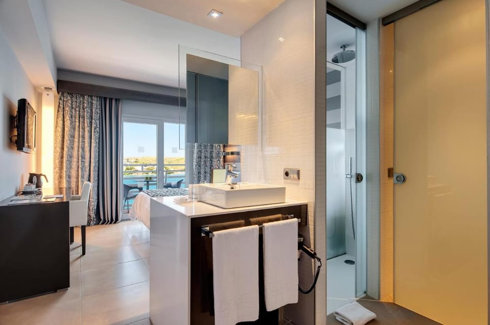 Barceló Hamilton Menorca Adults Only Hotel in Balearic Islands