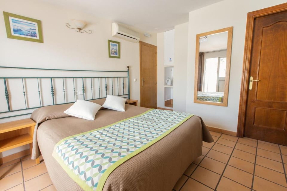 Hostal El Gallo Hostel in Marbella