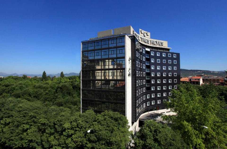 Hotel Tres Reyes Pamplona Hotel in Pamplona