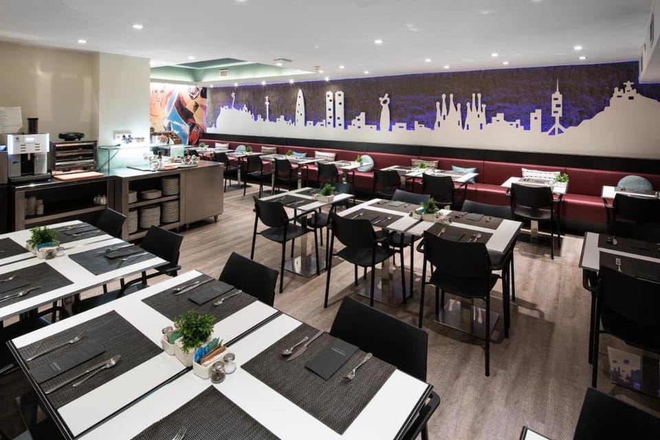 Catalonia Avinyo Hotel in Barcelona