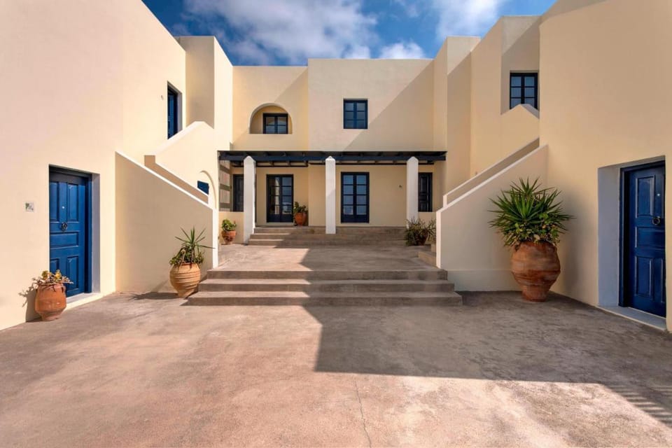Vedema, A Luxury Collection Resort, Santorini Resort in Santorini