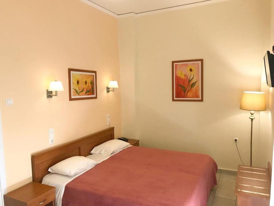 Hotel Kronio Hotel in Peloponnese Region