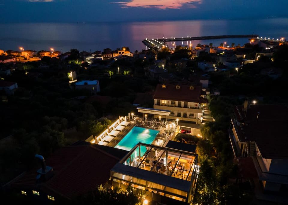 Anny Residences & Suites Hotel in Thasos