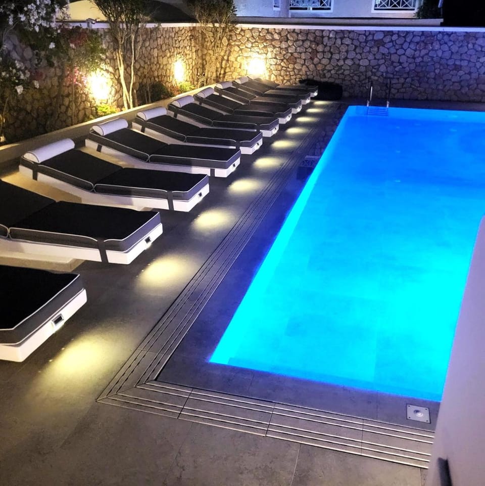 Sellada Beach Hotel in Perissa