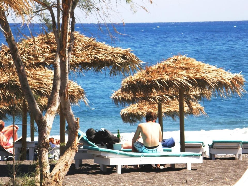 Sellada Beach Hotel in Perissa