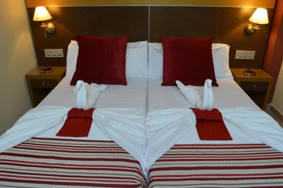 Hotel Regio 2 Hotel in Cadiz