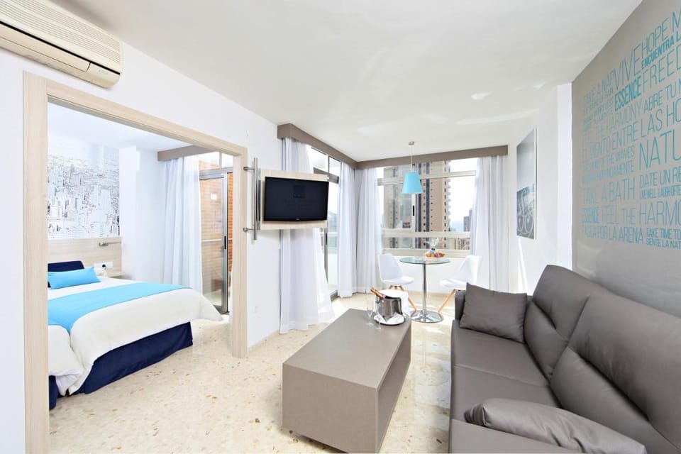 Flamingo Beach Resort - Adults Recommended Apartment hotel in Benidorm
