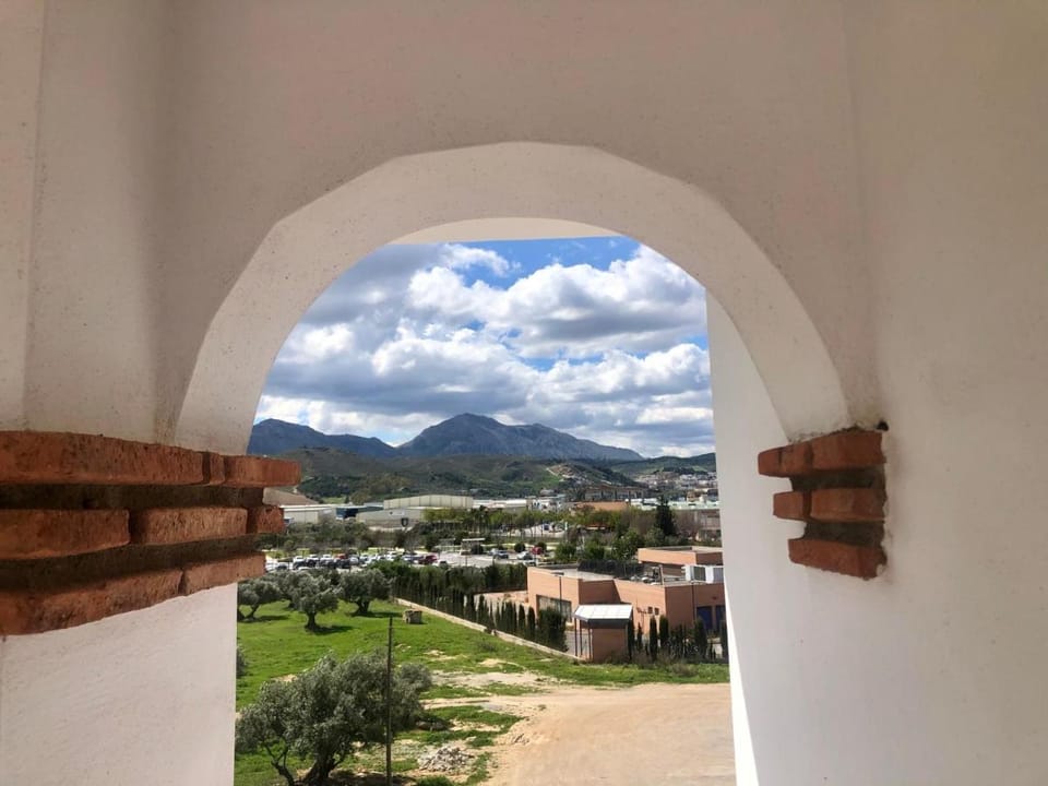 Los Dólmenes Hotel in Antequera