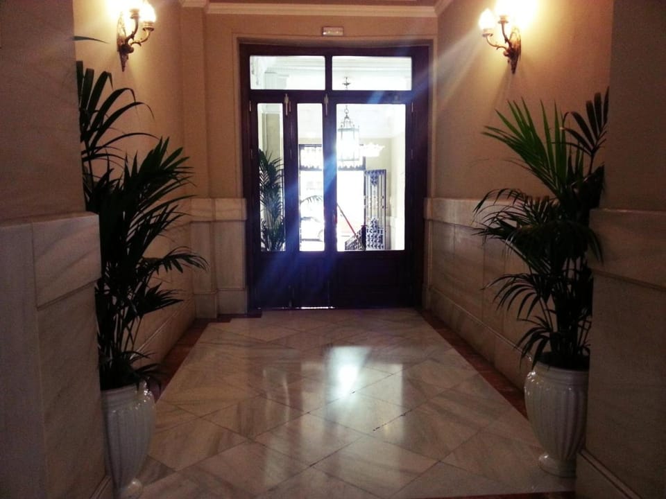 Hostal Avenida Bed and Breakfast in Centro