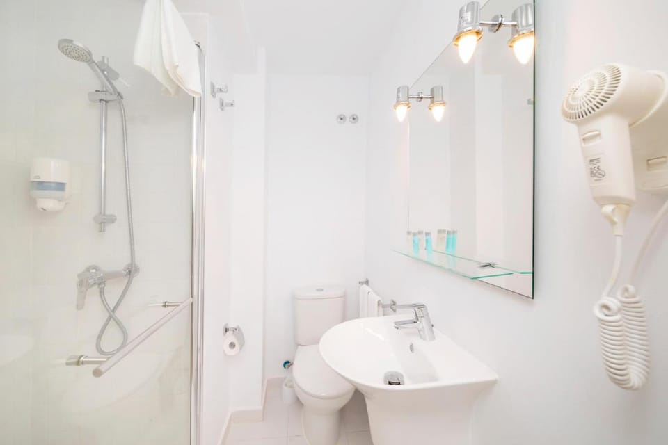 Can Beia Hostal Boutique Bed and Breakfast in Sant Antoni Portmany