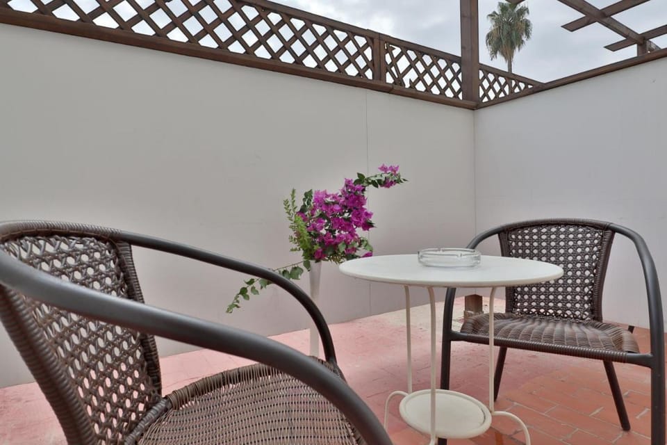 Hotel Oasis Hotel in Cordoba