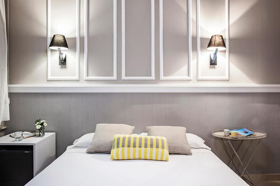 AinB B&B Eixample-Muntaner Hotel in Barcelona