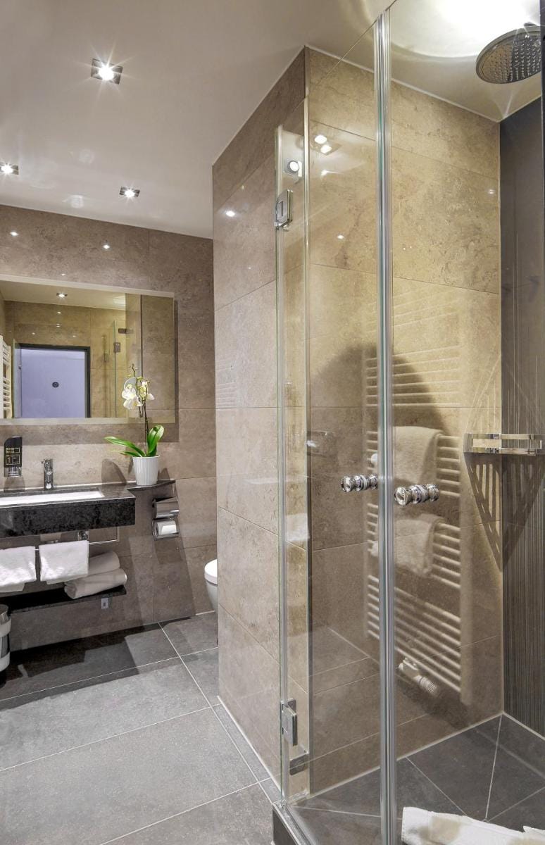 Tiptop Hotel Burgschmiet Garni Hotel in Nuremberg