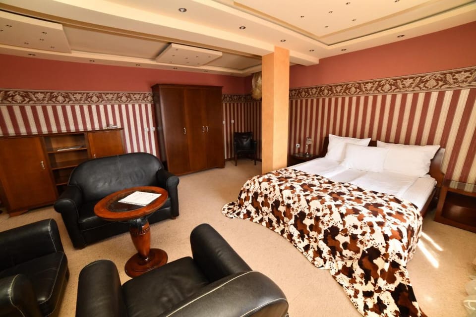 Garni Hotel Garson-Lux NS Hotel in Novi Sad