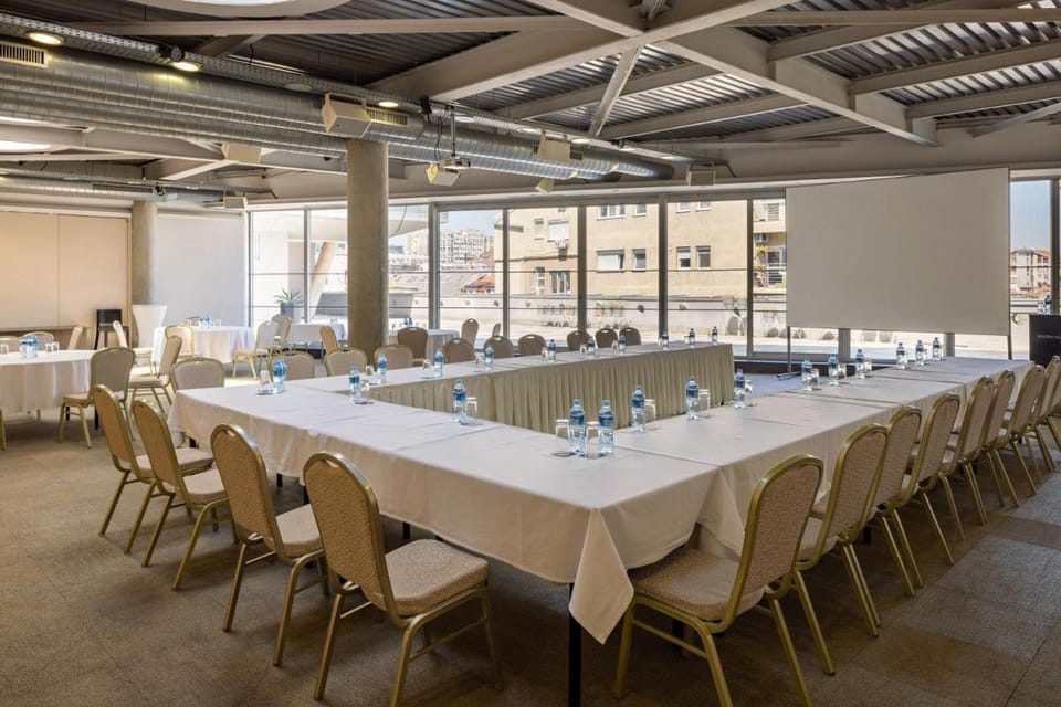 Golden Tulip Zira Hotel in Belgrade