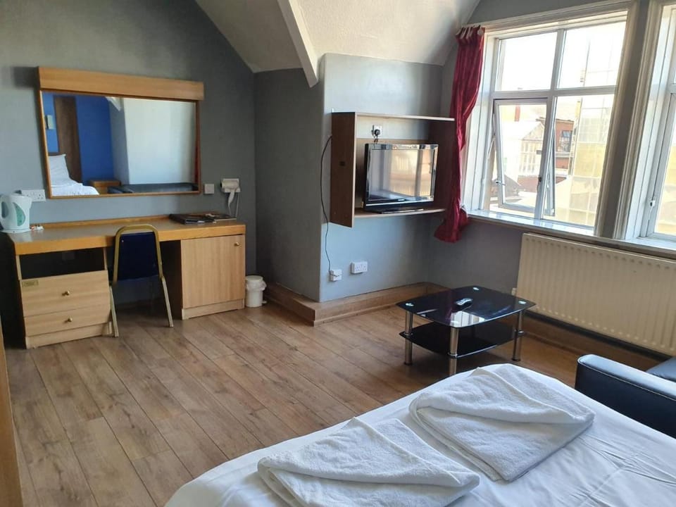 Gilson Hotel Hotel in Hull