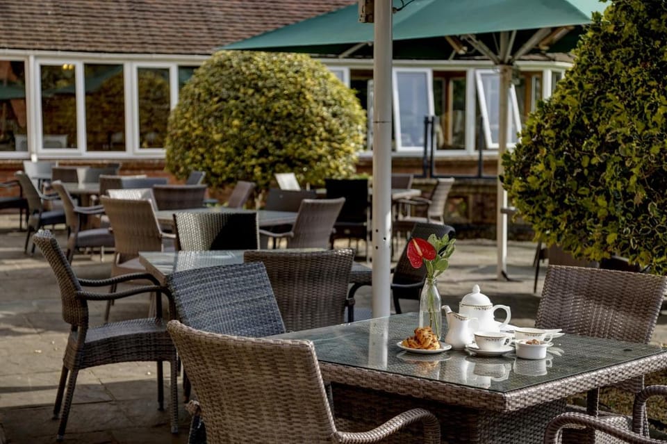 Birmingham North Moor Hall Hotel, BW Premier Collection Hotel in The Royal Town of Sutton Coldfield