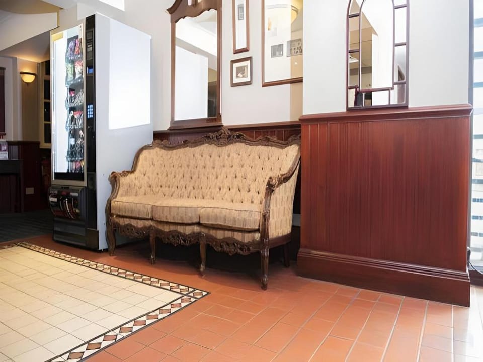 OYO Paddington House Hotel Hotel in Warrington