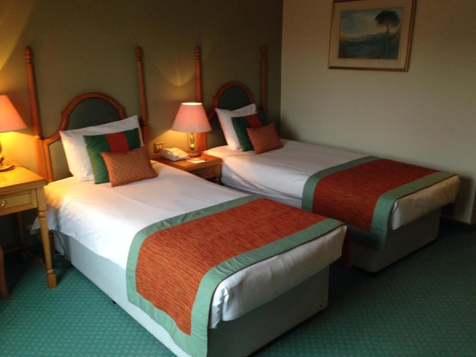 Coulsdon Manor and Golf Club Hotel in London Borough of Croydon