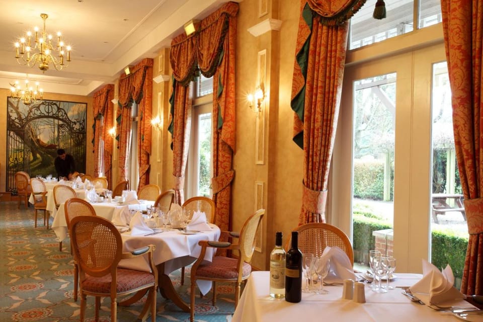 Coulsdon Manor and Golf Club Hotel in London Borough of Croydon