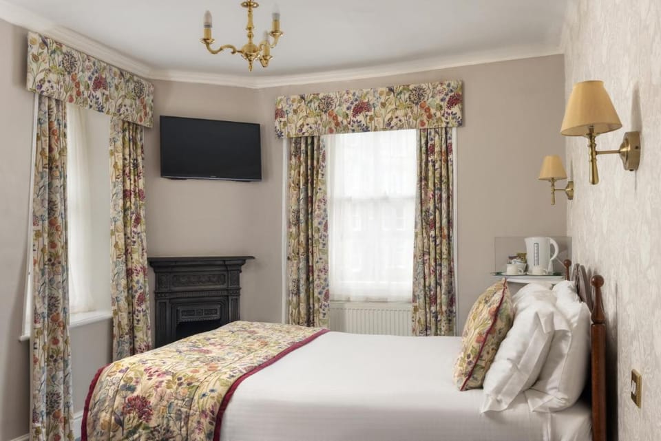 Old Hall Hotel Hotel in High Peak District